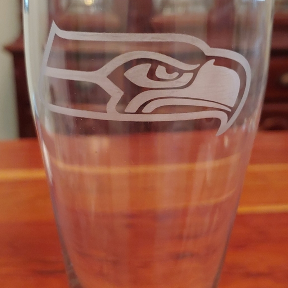 Seattle Seahawks Beer Glass - Picture 4 of 6
